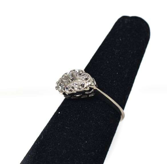 Vintage 14K White Gold Diamond Ring