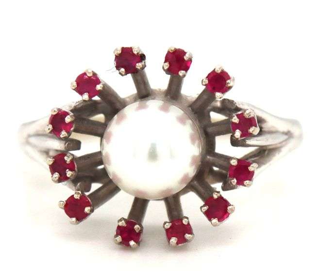 Unusual 14K WG Ring with Pearl and Rubies