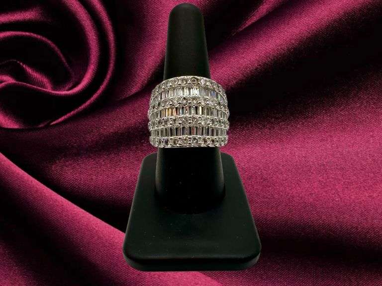 Sparkling 14 Kt White Plate 17.5 Cttw Simulated Diamond Ring