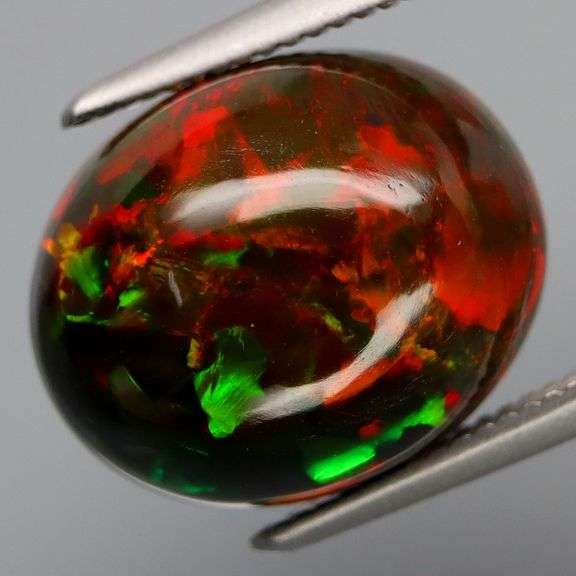 Full body flashing! Incredible color! 4.25ct Black Opal!
