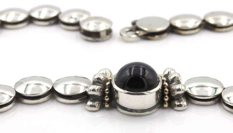 925 Sterling silver Lagos Caviar black onyx circle disk necklace