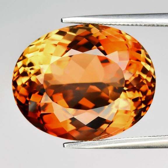 Simply brilliant! 18.71ct VVS grade Imperial Topaz! From Brazil!