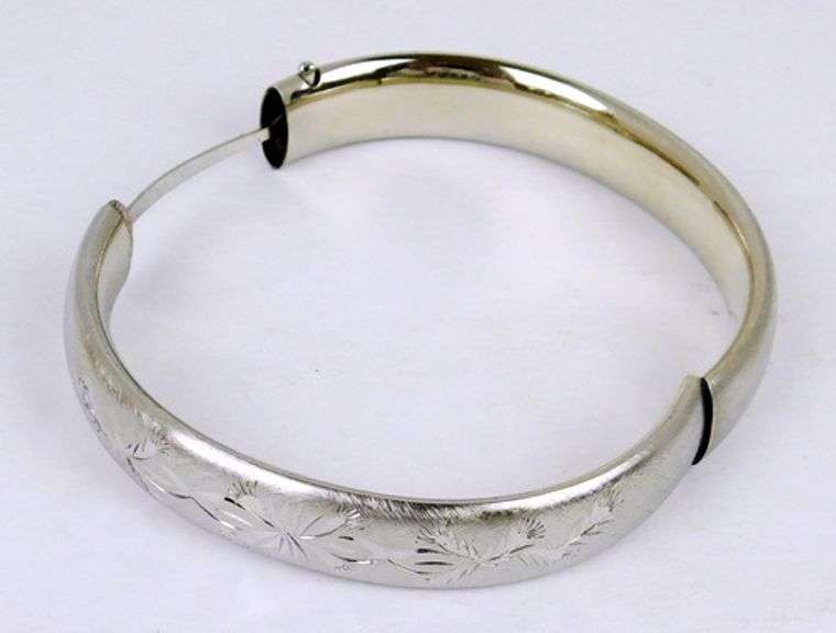 Vintage Sterling Silver Bangle Bracelet