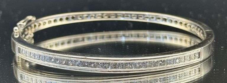 1.55CTW PRINCESS CUT DIAMOND CHANNEL BANGLE BRACELET