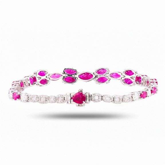 PLATINUM BURMESE RUBY AND DIAMOND BRACELET 11.96 C.T.W.