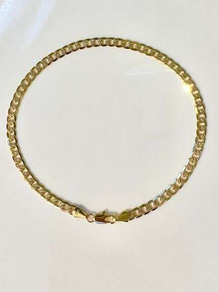 Beautiful Yellow Gold Plated Textured Figaro Link Ankle Bracelet
