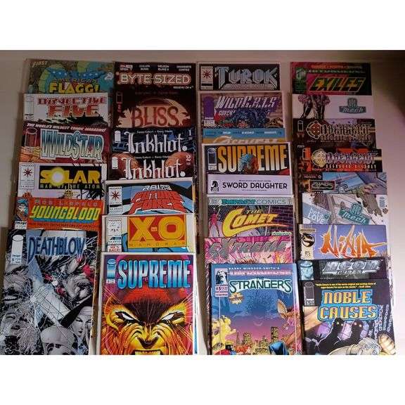 50 Comic Book Lot Marvel DC and Independent Comics Near Mint