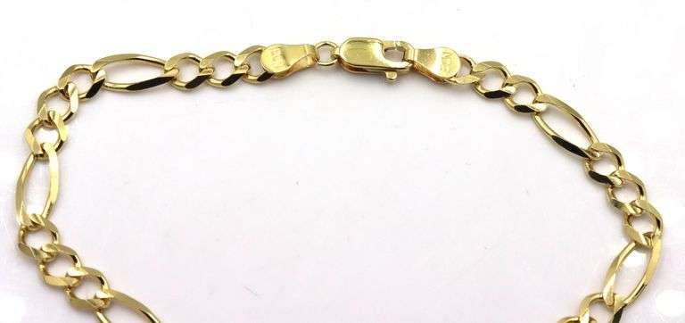 14kt Yellow gold Figaro link bracelet