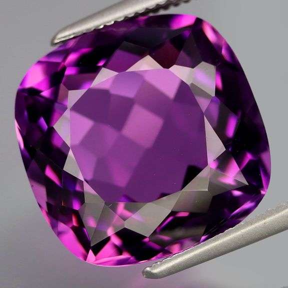 Superb 8.75ct color shifting Amethyst from Bolivia!
