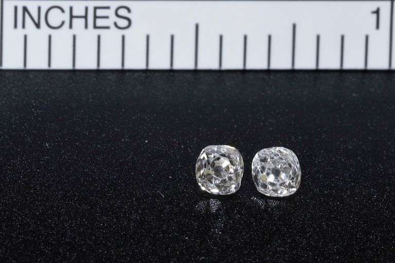Natural Diamond Pair