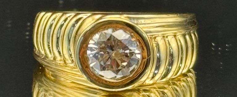 Mens 14K Yellow Gold 1.00 Carat Center Stone Ring