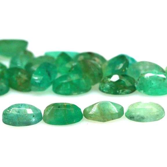 Bright emerald green 6.21ct 23pc Emerald set