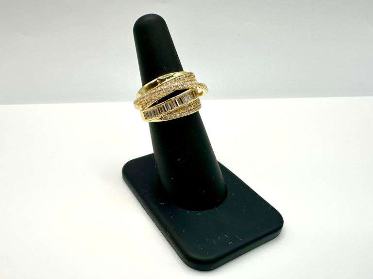 Sparkling 14 Kt Yellow Gold Plate Single Band Trendy Stack Look Ring