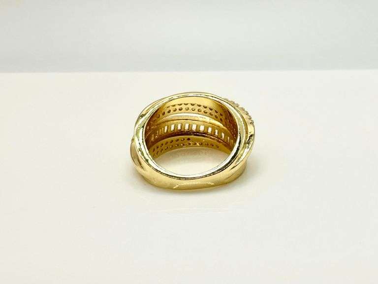 Sparkling 14 Kt Yellow Gold Plate Single Band Trendy Stack Look Ring