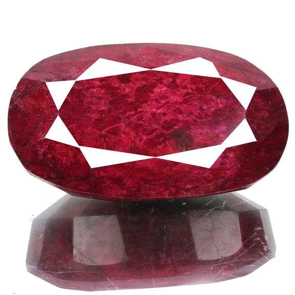 Magnificent Certified 2020 Ct Natural Red Ruby Solitaire
