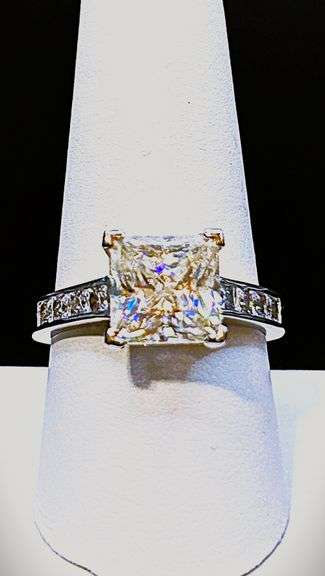 14 Kt Sparkling White Gold Plate 5 Ct Princess Cut White  Vs1 Fire Moissanite Ring