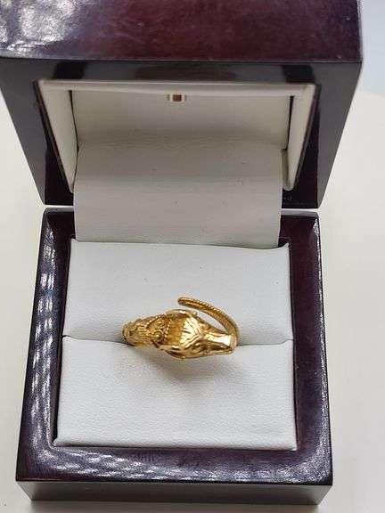 Vintage 18K Gold Egyptian Ring