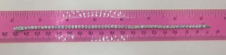 Stunning 7.09 CTTW Colorless Conflict Free Lab Diamond Tennis Bracelet in 14KT Gold, VS1