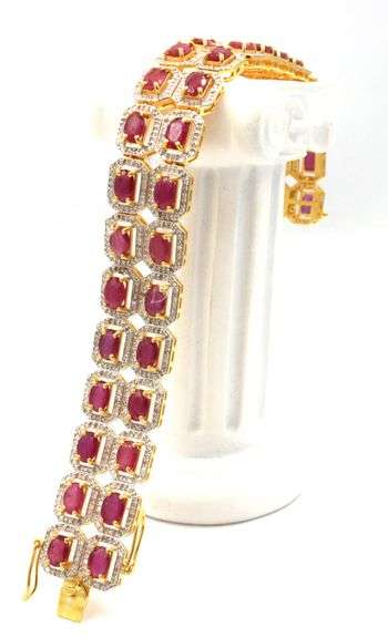Enamoring Brand New European 20.00CTW Oval Faceted Ruby &  5.00CTW Diamond Bracelet in 14K Yellow Go