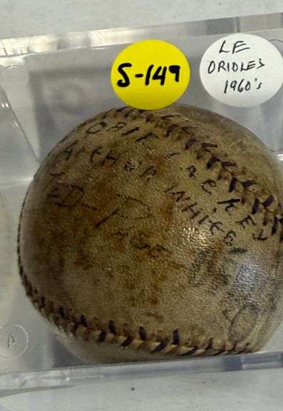 Late 1960's O's signed baseball team