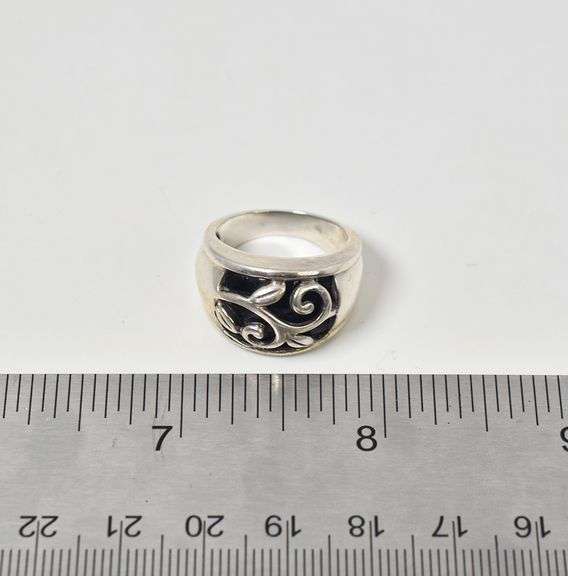 Sterling Silver Black Onyx Gemstone Dome Ring