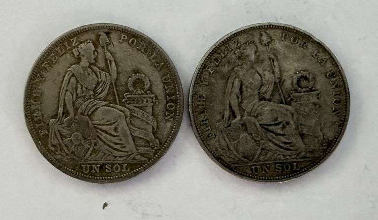Set of 2 1920's Peruvian Un Sol Silver Coins