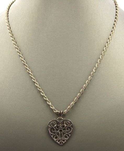 Vintage 925 sterling silver heart shaped pendant on Italian rope chain