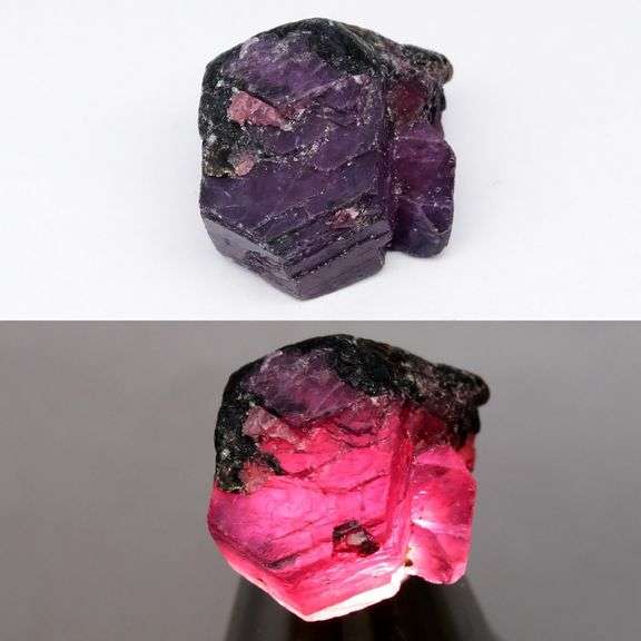 It's big! It's bi-colored! It's a 22.01ct uncut, untreated Sapphire!