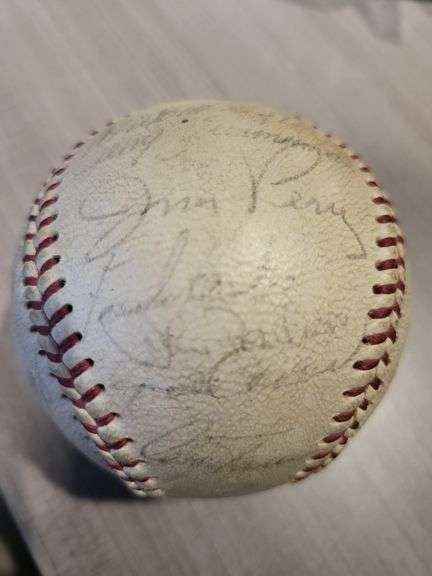1963  Balt Orioles Team Baseball, Nice Ball!