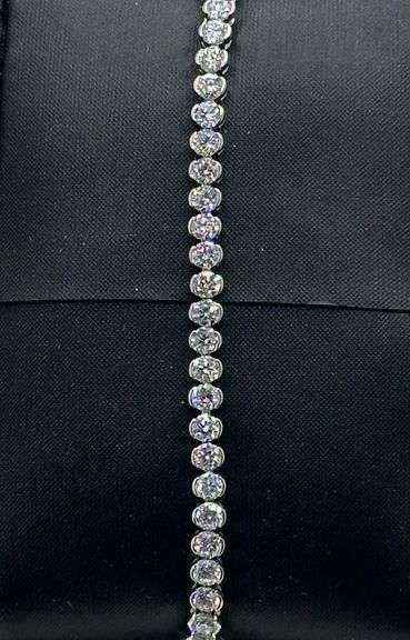 Stunning 6.32 CTTW Colorless Conflict Free Lab Diamond Tennis Bracelet in 14KT Gold, VS1