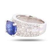 PLATINUM BLUE SAPPHIRE AND DIAMOND RING 5.26 C.T.W.