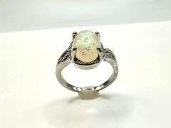 Amazing 5.75 Ct Simulated Color Play Rainbow Opal Ring