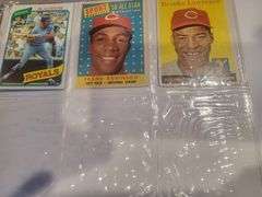 130, Huge Most Rare Vintage baseball Card Lot Collection In Pages Of Vintage Albums