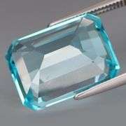 Superbly cut VS grade heavy flashing 14.16ct Swiss blue Topaz!