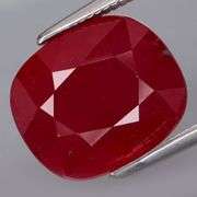 Lavish 8.34ct top blood red Ruby from Mozambique!