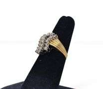 Stunning 14K Yellow Gold Approx. 0.75CTW Waterfall Diamond Cluster Ring