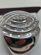 Very Nice Vintage white gold diamond ring