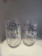 2 vintage Glass sports collectable