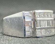 STUNNING BAGUETTE THREE ROW 14K WHITE GOLD RING