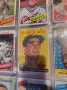 130, Huge Most Rare Vintage baseball Card Lot Collection In Pages Of Vintage Albums