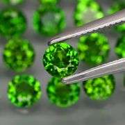 Top chrome green 3.62ct Chrome Diopside set!