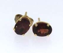10kt Yellow gold Garnet stud earrings