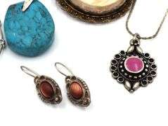 Vintage 925 sterling silver group of mixed jewelry