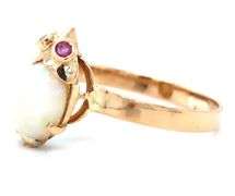 18kt Yellow gold Opal mouse ring