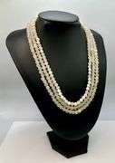 Natural Large 553.5 Cttw Mined From The Earth Luminiscent Moonstone Necklace