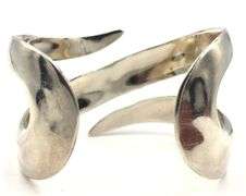 925 Sterling silver Mexico signed cuff bangle