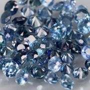 Natural 3.16ct blue Sapphire set with multiple hues