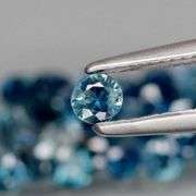 Diamond cut! 3.09ct denim blue Sapphire set