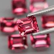 Large examples! 4.60ct set of rare pink Malaya Garnets!