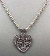 Vintage 925 sterling silver heart shaped pendant on Italian rope chain